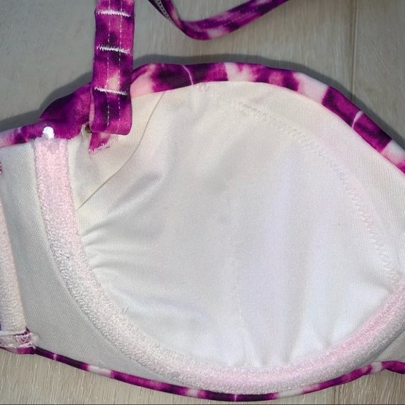 Victoria’s Secret Halter Bikini Top Swimwear  Underwire Purple White Size‎ 34A - Picture 6 of 6